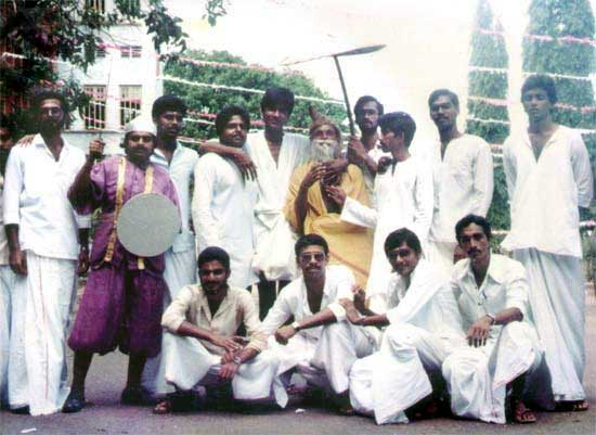 College Day 1986 Batch Photo